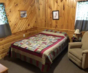 Photo 3 - Sunset Pines Resort