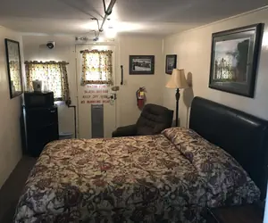 Photo 5 - The Evergreen Inn - Motel and RV Park