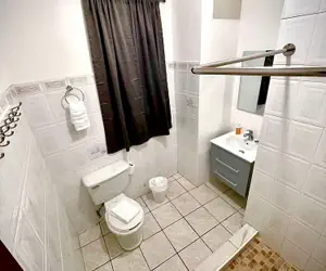 Photo 3 - The Village Inn Hotel