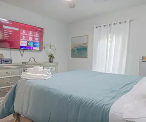 Photo 2 - Columbus Military Grad Home