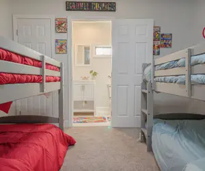 Photo 5 - Columbus Military Grad Home