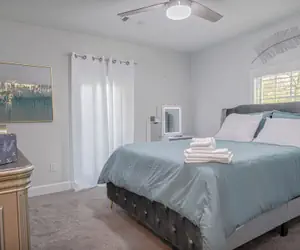 Photo 3 - Columbus Military Grad Home