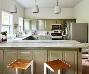 Photo 2 - Apt2 Edenbrae - Walkable Southern Gothic Mansion