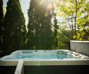 Photo 2 - Lakefront-nestled in Nirvana