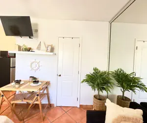 Photo 5 - Beach Lover s Studio Apartment in Hollywood FL