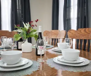 Photo 4 - 4th Ave East Lake Stunner