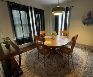 Photo 3 - 4th Ave East Lake Stunner