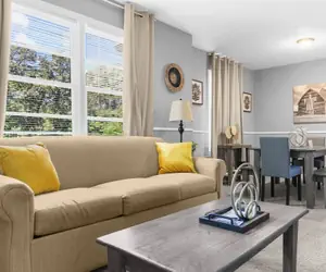 Photo 2 - Broadmoor Bungalow - Unit A