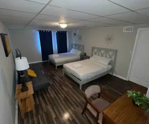 Photo 4 - 47th Place Forest Park