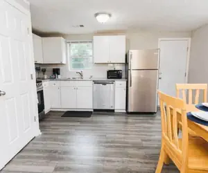 Photo 2 - 47th Place Forest Park