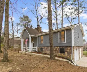 Photo 2 - Valley Lake Gem