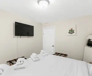 Photo 5 - 12th Ave The Bricks - Unit 2