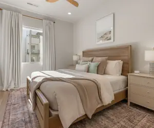 Photo 5 - Sandy Cheeks 6 Bedroom Townhouse