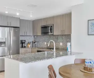 Photo 3 - DTW Doral 2 BD Condo and Skyline Views