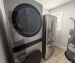 Photo 2 - A122 Malone Home