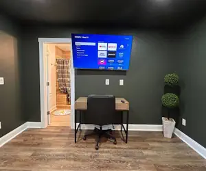 Photo 4 - A122 Malone Home