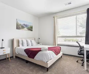 Photo 3 - Bright & Cozy 2BR Retreat W/parking Broad Ripple