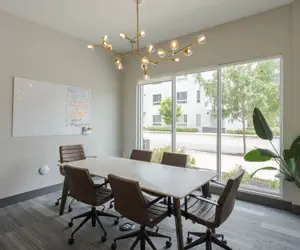 Photo 4 - Bright & Cozy 2BR Retreat W/parking Broad Ripple