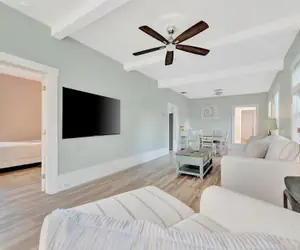 Photo 3 - Historic 4B Sleeps 8 Backyard Firepit Bikes