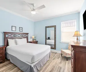Photo 5 - 6BR Beach Home 5-min Walk to Ocean Resort Pool
