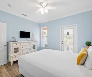 Photo 3 - 6BR Beach Home 5-min Walk to Ocean Resort Pool