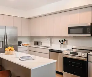 Photo 4 - Sleeps 12 2 Suites in New Luxury Hotel w/ Rooftop Pool Sense28 by Avantstay