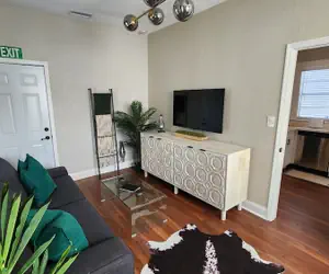 Photo 3 - Updated Condo in Heart of Tampa 1578