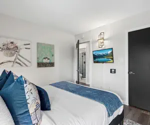 Photo 5 - Old Town Condo Near CSU Pool, Sauna, Gym & Bikes