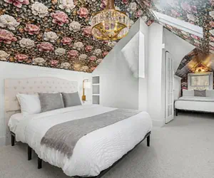 Photo 5 - The Wild Peony Walk to Old Town FC & CSU Campus