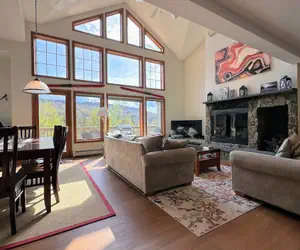 Photo 5 - SH3 Luxurious Stonehill Townhouse in Bretton Woods