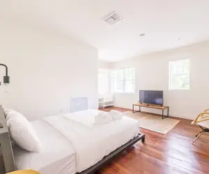 Photo 4 - Surreal Southbeach Luxury & Huge 2BR apt & Terrace