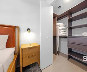 Photo 3 - Modern Condo in DTW Miami - Gym & Pool