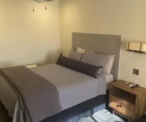 Photo 2 - The Melrose Motel