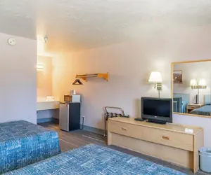 Photo 3 - Prospector Inn