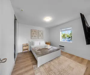 Photo 4 - Miami Retreat 1-BD - Parking and Gym