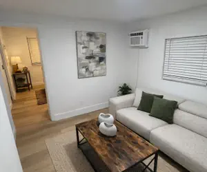 Photo 4 - Fort Lauderdale Airport Pacifica Bleu LK