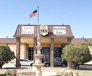 Photo 2 - West Texas Inn & Suites with Kitchenette