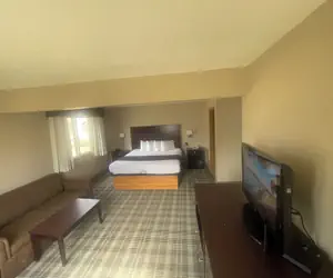 Photo 5 - AmericInn Council Bluffs IA