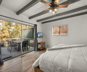 Photo 4 - Mockingbird Retreat