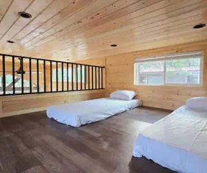 Photo 2 - Luxury Cabin with Mountain View 3A