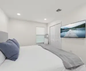 Photo 4 - Poydras Inn