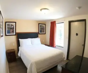 Photo 2 - GG Rest Inn