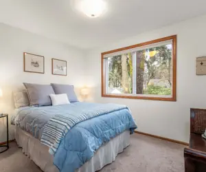 Photo 4 - Oakway Oasis - 6 Minutes To Autzen 4 Bedroom Home