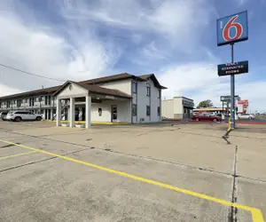 Photo 2 - Motel 6 Dyersburg, TN