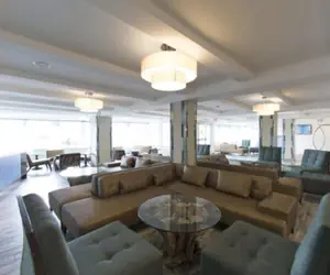 Photo 5 - Aqua Blue Hotel