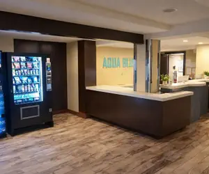 Photo 4 - Aqua Blue Hotel