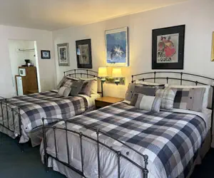 Photo 4 - Columbine INN