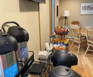 Photo 2 - Village Green Lodge