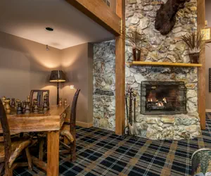 Photo 4 - Snow Cap Inn