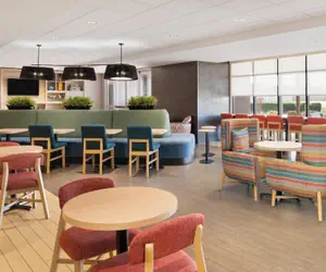 Photo 4 - Home2 Suites by Hilton Alexandria